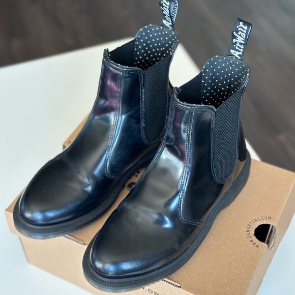 Doc martens size 7 flora polished smooth